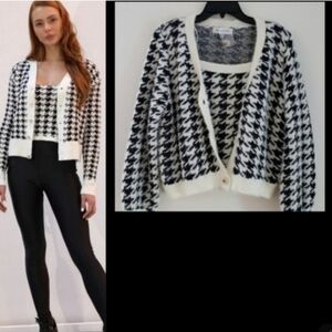 Willow & Wind Women's Black and White Houndstooth Sweater Set